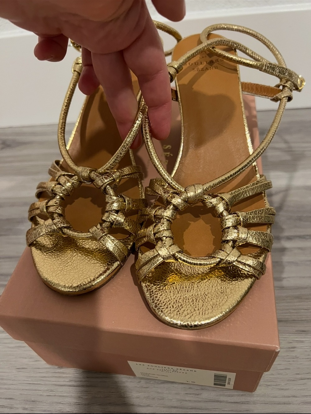 NIB Sezane Gloria Gold Strappy Block Heel Sandals 39 7.5-8 - Picture 6 of 6